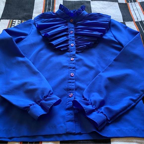 Vintage Shirley of Atlanta poly Royal Blue Ruffled button up blouse. USA. Med. - Picture 12 of 14